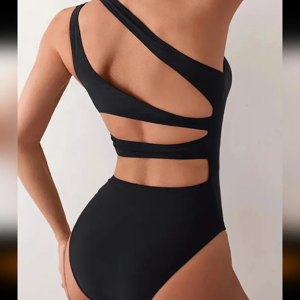 Elegant Black One-Shoulder Swimsuit Brand NEW - Picture 2 of 11